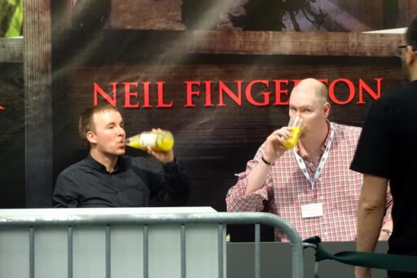 Harald nimmt sich, was ihm zusteht.